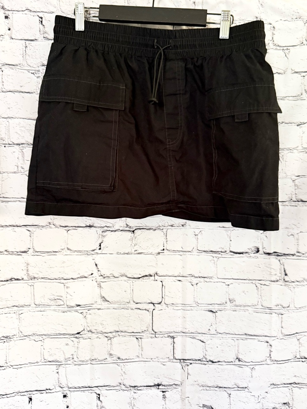 WILD FABLE. Black skirt. Size M